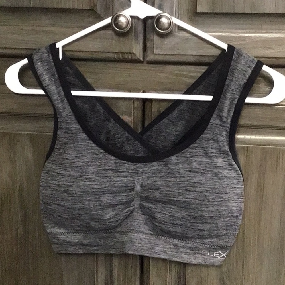 Sports bra
